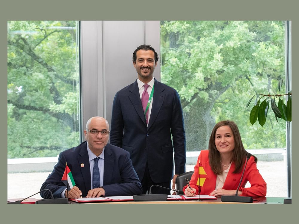 Emirados Árabes Unidos fortalecem cooperação em propriedade industrial com Espanha e Marrocos