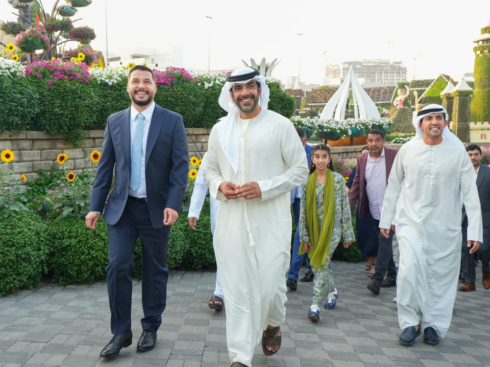 ذياب بن طحنون يفتتح الموسم الخامس عشر من «دبي ميراكل جاردن»