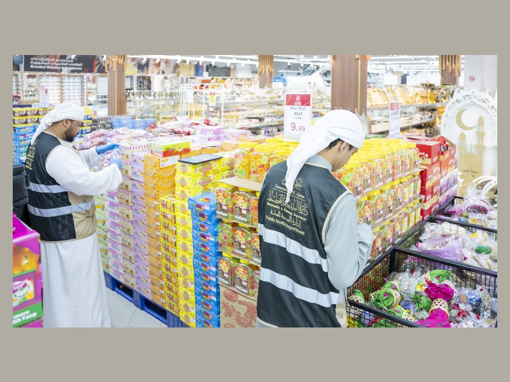 ‎100 بالمائة التزام المنشآت الغذائية بعجمان بمعايير الصحة والسلامة