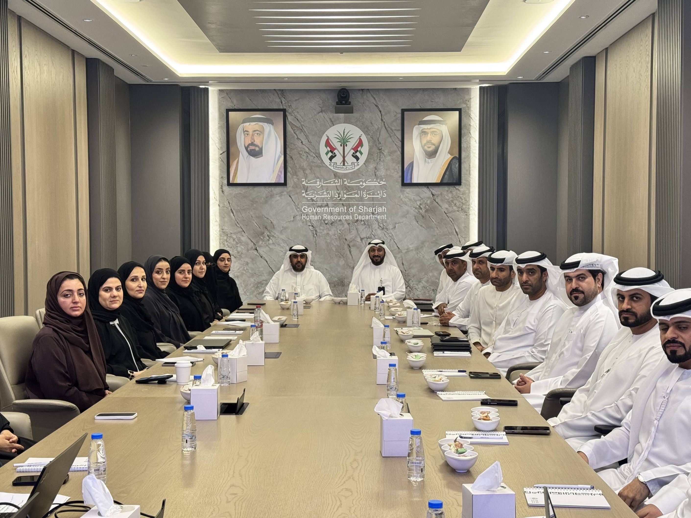 "موارد الشارقة" تناقش موازنة 2026 