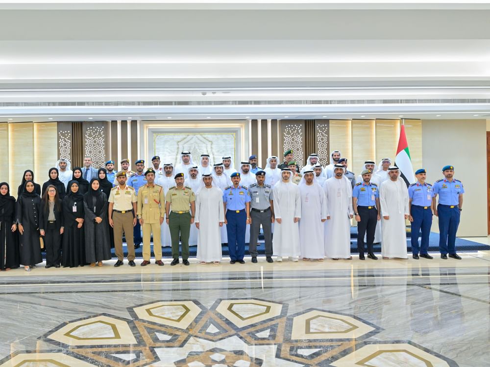 وفد من كلية الدفاع الوطني يزور "الوطني الاتحادي"