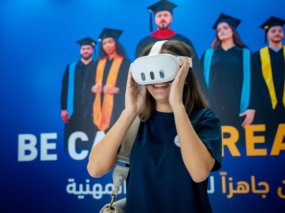 جامعة عجمان تنظم يوما مفتوحا لاستعراض برامجها الأكاديمية وفرص القبول