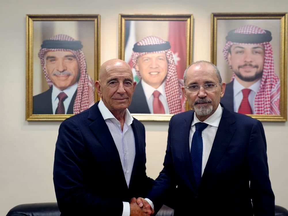 وزير  خارجية  الأردن يلتقي المبعوث الأميركي الخاص إلى سوريا