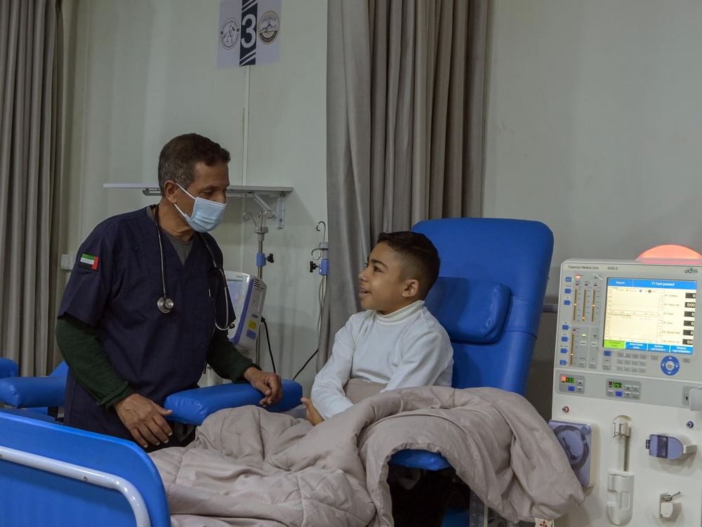 Embaixador dos Emirados no Egito inaugura unidade de diálise no Hospital Flutuante dos Emirados em Al Arish