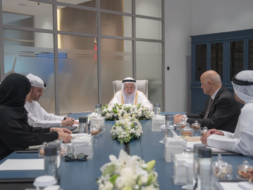 سلطان القاسمي يترأس اجتماع اللجنة التنفيذية الدائمة لمجلس الشارقة للتعليم العالي والبحث العلمي