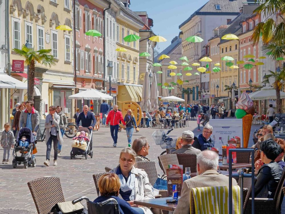 Austria loses last top sovereign credit rating, downgraded to AA