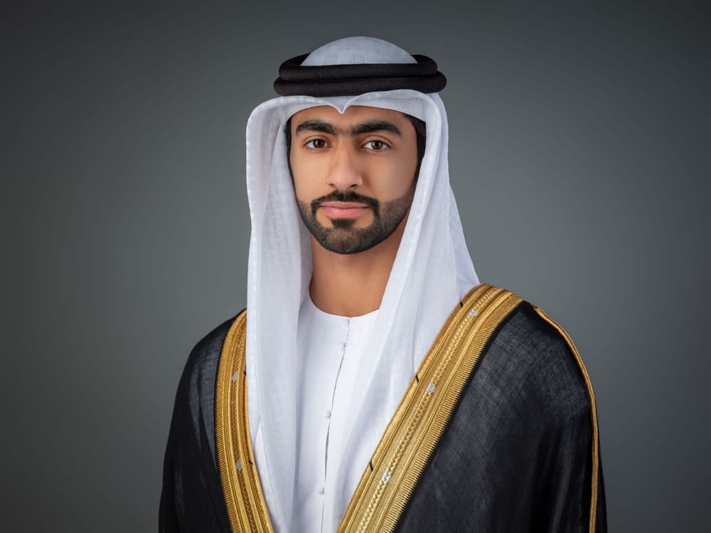 راشد بن عمار: المرأة الإماراتية نموذج ملهم في الطموح والكفاءة وتحمل المسؤولية