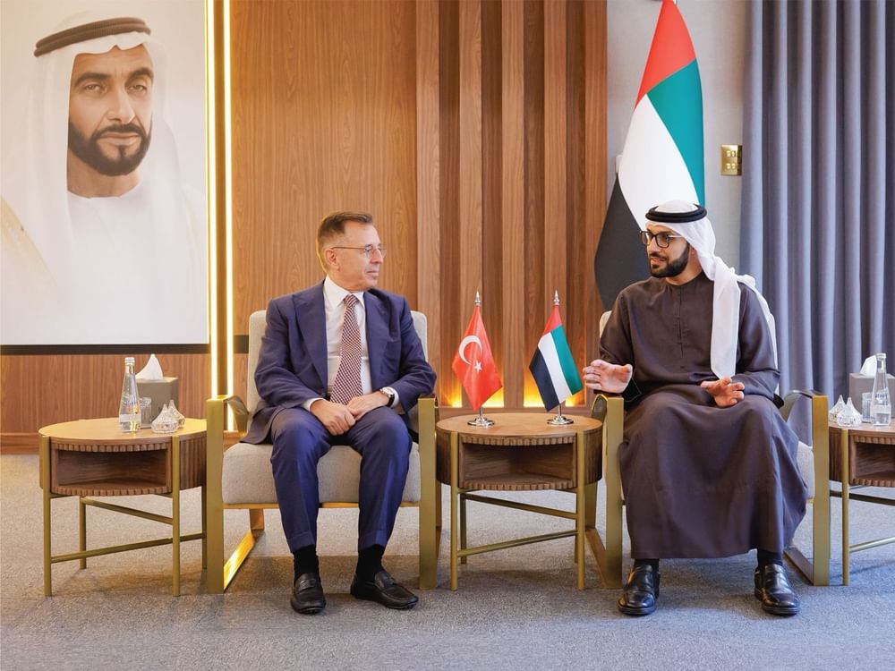 جامعة محمد بن زايد للعلوم الإنسانية تبحث تعزيز التعاون مع الجامعات التركية