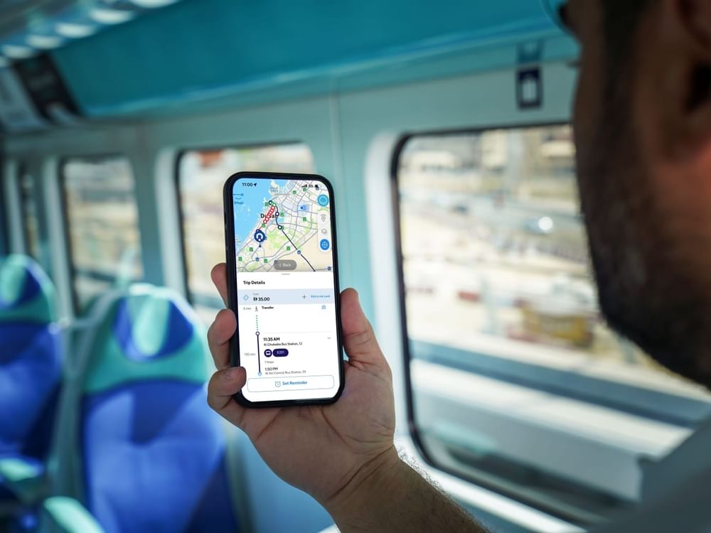 "طرق دبي" تواصل تطوير تطبيق "سهيل" ضمن منظومة القنوات الرقمية المشتركة