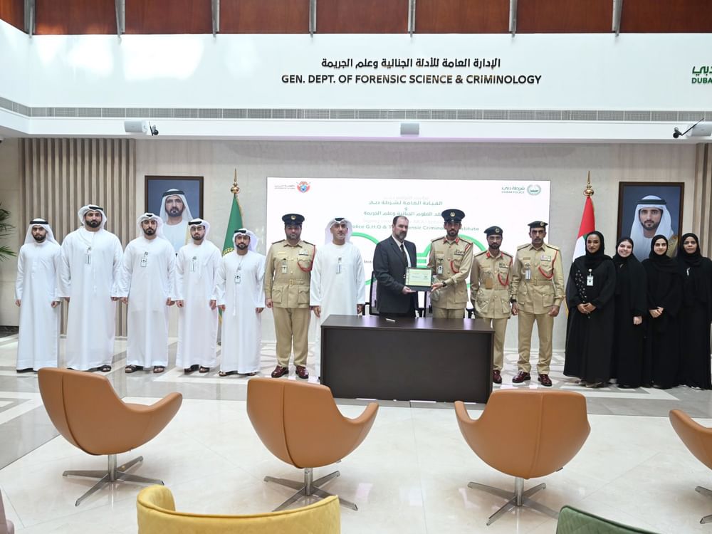 شرطة دبي توقع مذكرة تفاهم مع معهد العلوم الجنائية الأمريكي