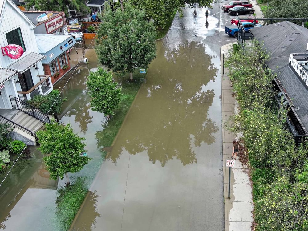 Six dead in Indiana after storms, floods