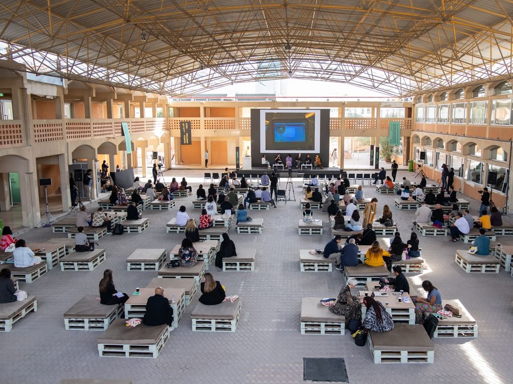 "لقاء مارس 2026" يناقش تحديات العيش المعاصر تحت شعار "بيننا، العالم"