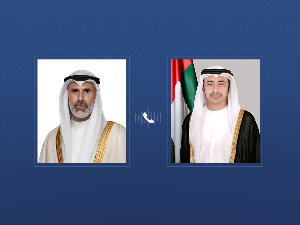 عبدالله بن زايد يتلقى اتصالاً هاتفياً من وزير خارجية الكويت