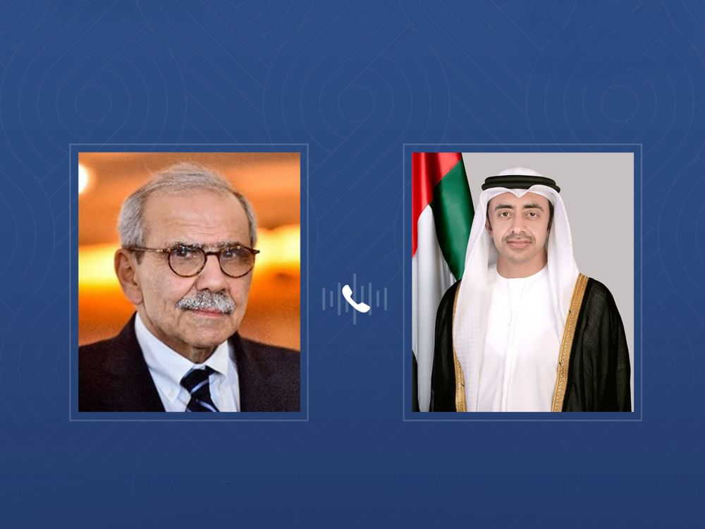 Abdullah bin Zayed y el primer ministro libanés analizan por teléfono la situación regional