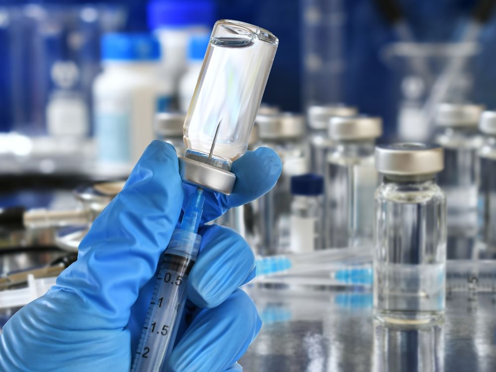 علماء يطورون لقاحًا ضد جميع سلالات إنفلونزا الطيور