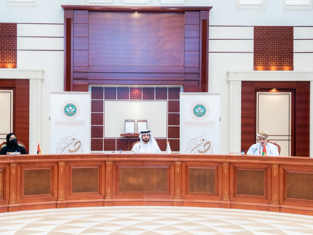 المركز التربوي للغة العربية لدول الخليج يشارك في الاجتماع الـ14 لمجلس الأمناء بمسقط