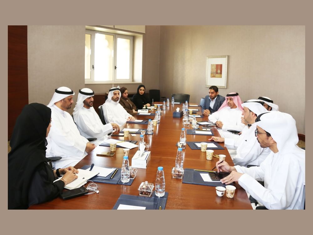 La Cámara de Sharjah y la Asociación de Emprendimiento de los Emiratos analizan el establecimiento de una asociación estratégica