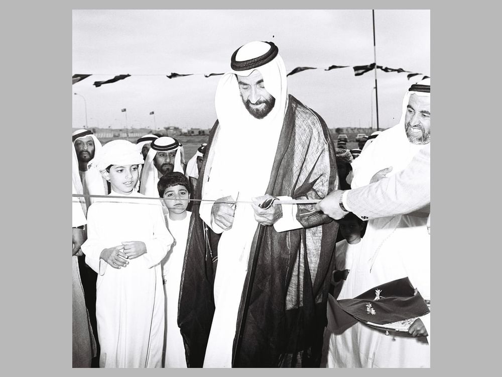 خالد بن زايد: الشيخ زايد جسّد أسمى معاني الأبوة وقيم العطاء والإنسانية في الوطن
