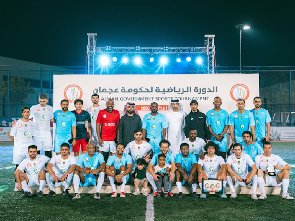 مباراة "90 دقيقة خير" تجمع نجوم الكرة بالدورة الرياضية لحكومة عجمان 