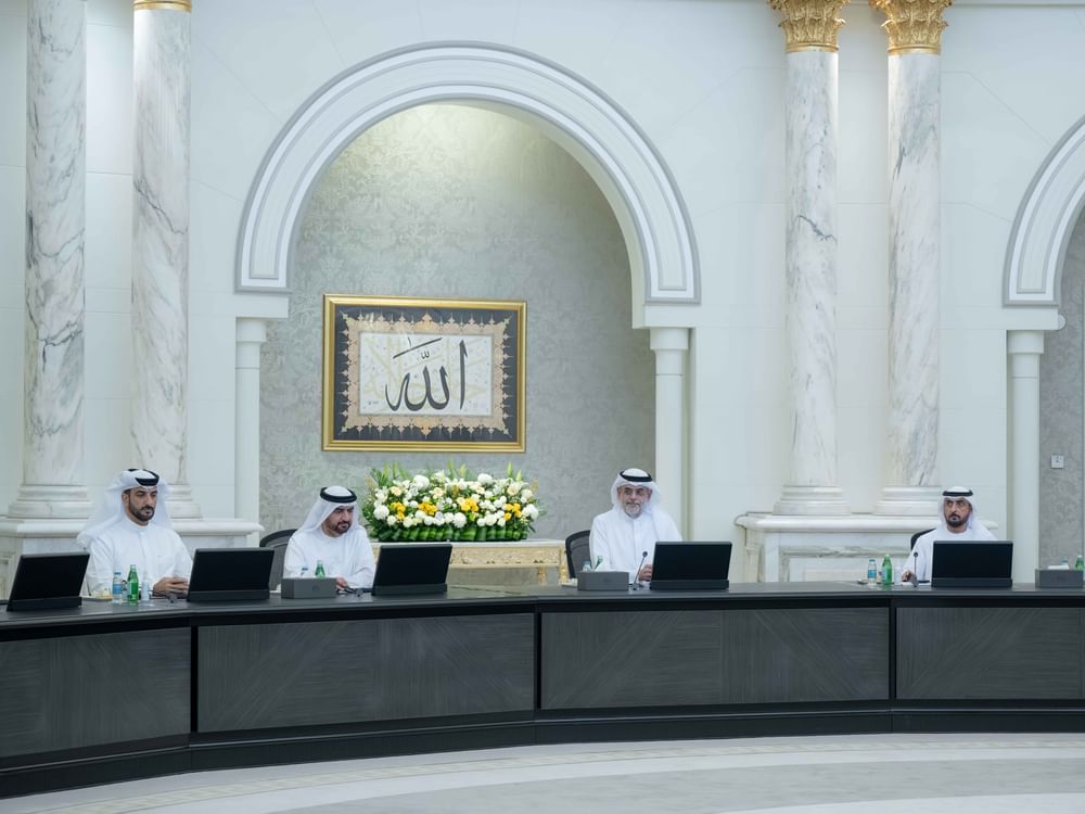 ولي عهد الشارقة يترأس اجتماع المجلس التنفيذي