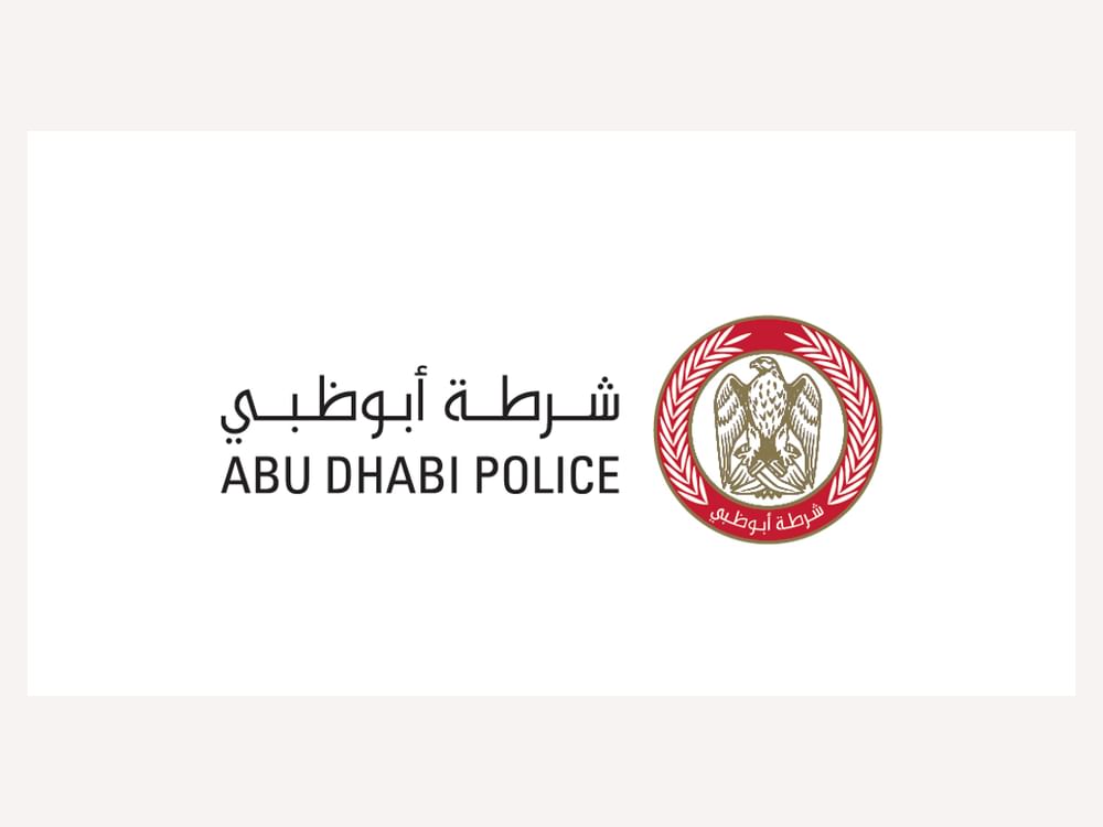 شرطة أبوظبي تبدأ العمل على تطبيق قرار إلغاء المخالفات المرورية لمواطني سلطنة عمان