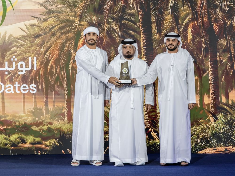 "مهرجان الوثبة" يستقبل 440 كيلوغراماً من الرطب والمانجو ويكرم الفائزين بمسابقة "أكبر عذج"