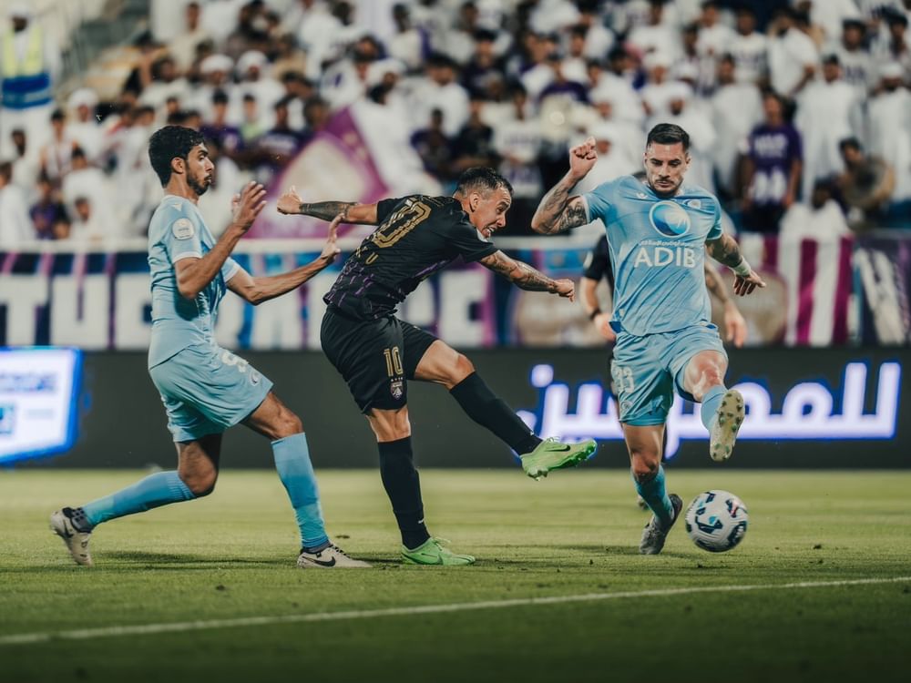فوز العين والنصر في دوري أدنوك للمحترفين