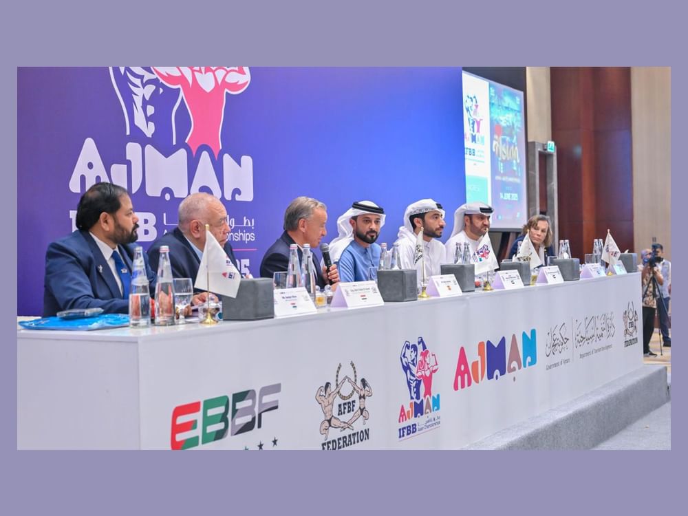 رئيس الاتحاد الدولي لبناء الأجسام يشيد بدعم عجمان للرياضة وتحفيز الأجيال على ممارستها
