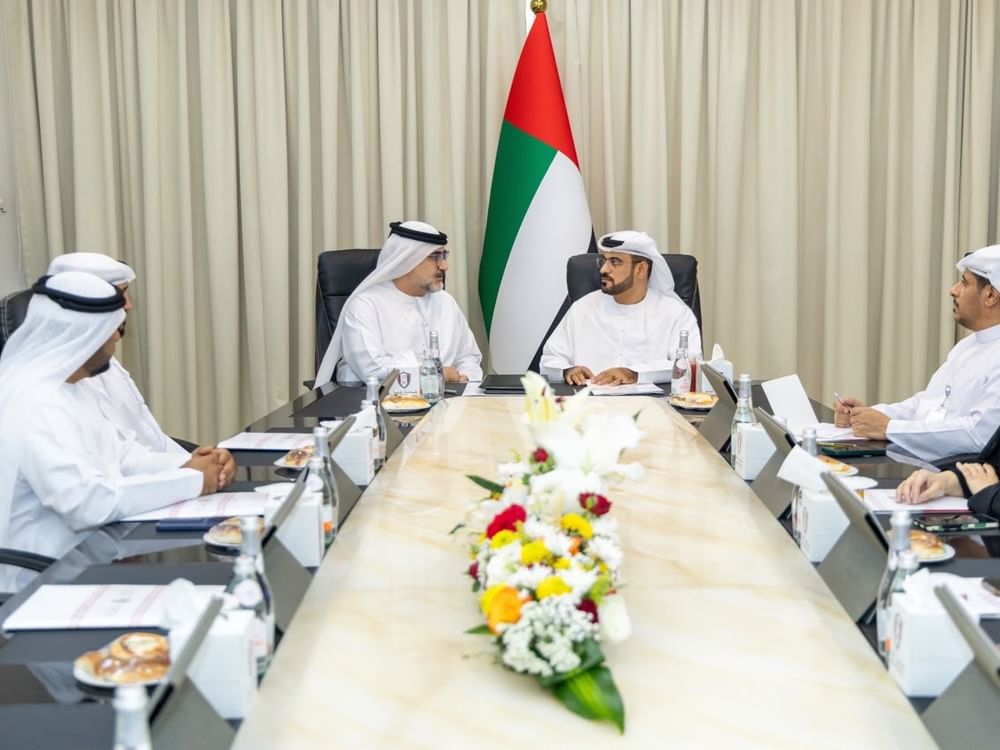 بلدية دبا الفجيرة تطوّر منظومة إعادة تدوير الزيوت والشحوم لتعزيز استدامة الصحة العامة