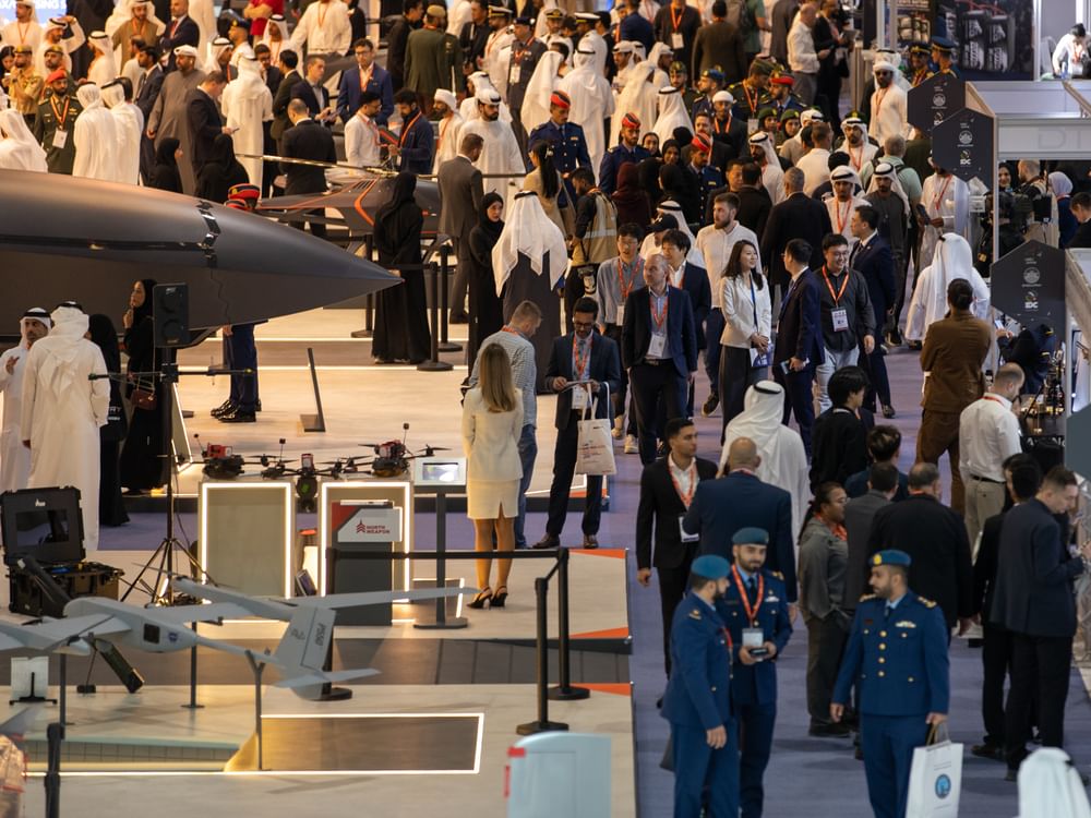 اختتام فعاليات معرضي "يومكس" و"سيمتكس" في أبوظبي بمشاركة محلية ودولية قياسية