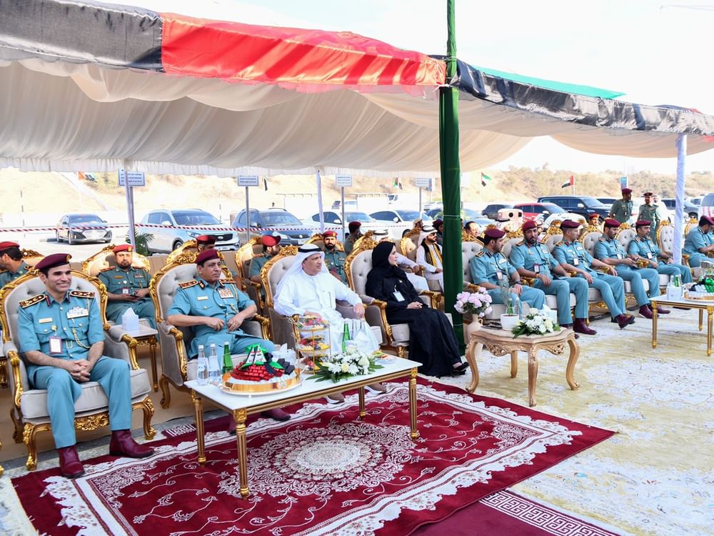 شرطة رأس الخيمة تحتفل بعيد الاتحاد الـ 54