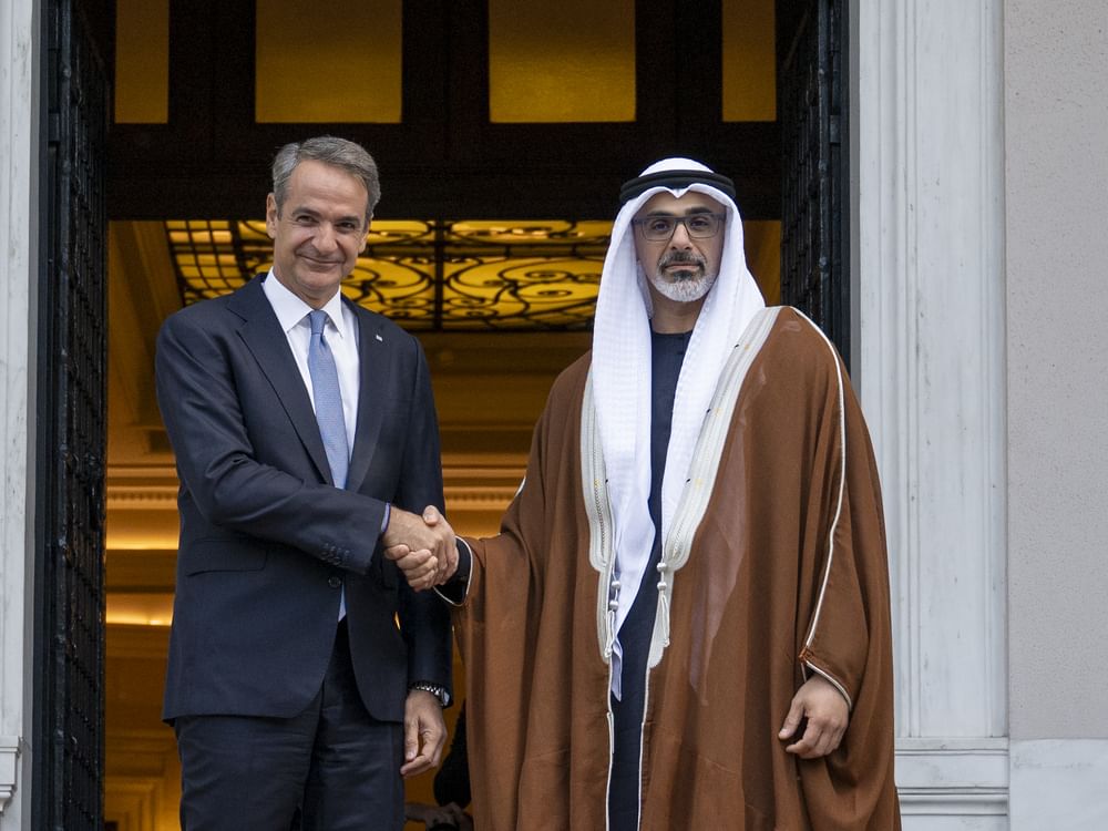Crown Prince of Abu Dhabi arrives at Prime Minister’s Office in Athens to discuss strengthening strategic partnership between UAE and Greece