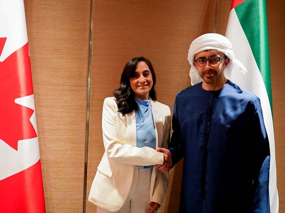 عبدالله بن زايد يستقبل وزيرة خارجية كندا