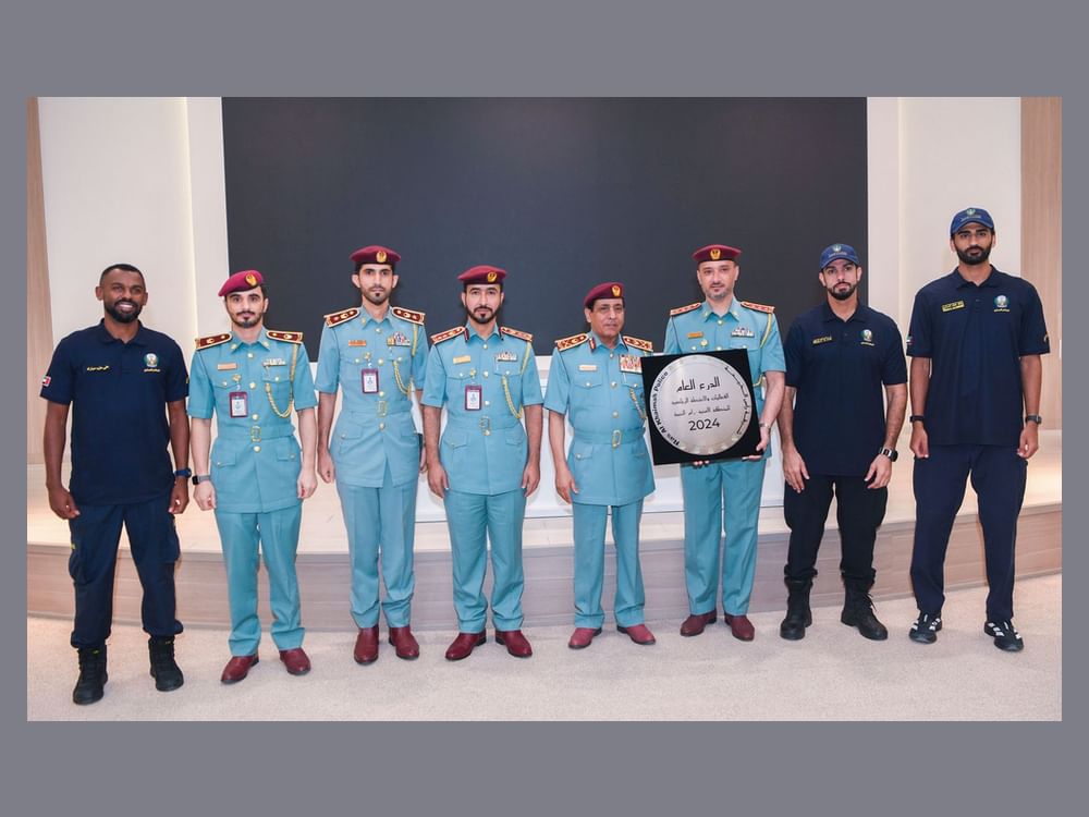 قائد عام شرطة رأس الخيمة يُكرّم الفائزين في الموسم الرياضي 2024

