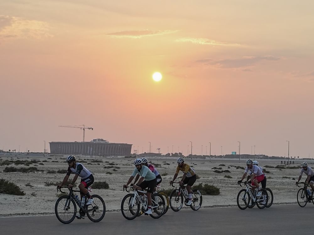 100 مشارك في سباق ألعاب الماسترز للدراجات