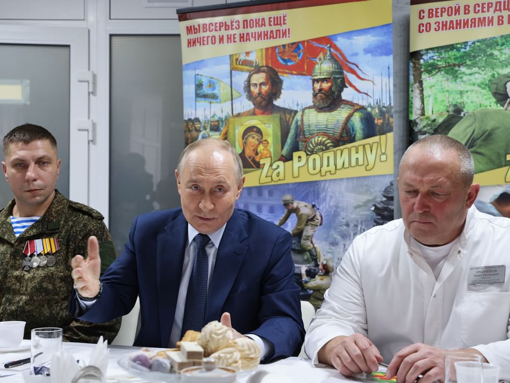 بوتين يعلن نجاح اختبار طوربيد "بوسيدون" النووي .. ويؤكد "لا يمكن اعتراضه"