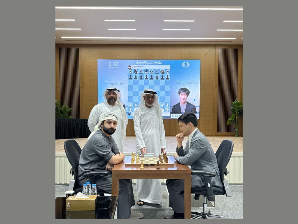 انطلاق بطولة " تحدي العقول للشطرنج" بالشارقة