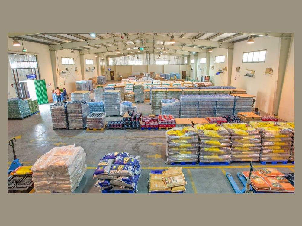 بلدية الظفرة تطرح سلعا رمضانية مخفضة عبر 13 منفذا ومنصة "تم"