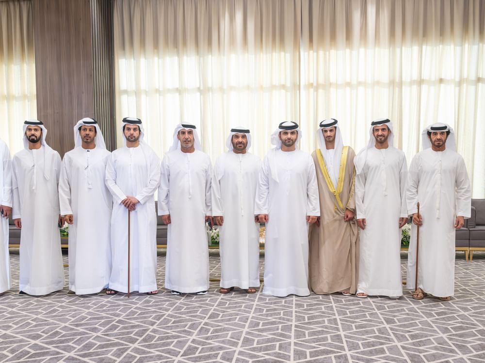 منصور بن محمد يحضر أفراح القبيسي والفلاسي