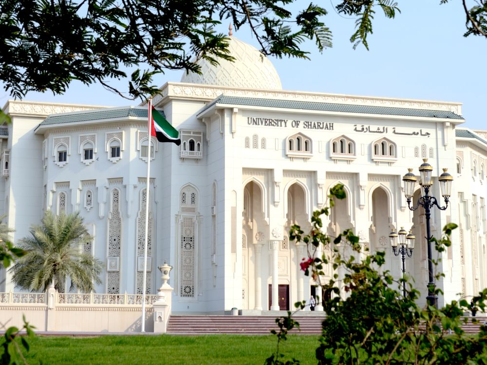 جامعة الشارقة الـ 67 عالميا في مجال الاستدامة