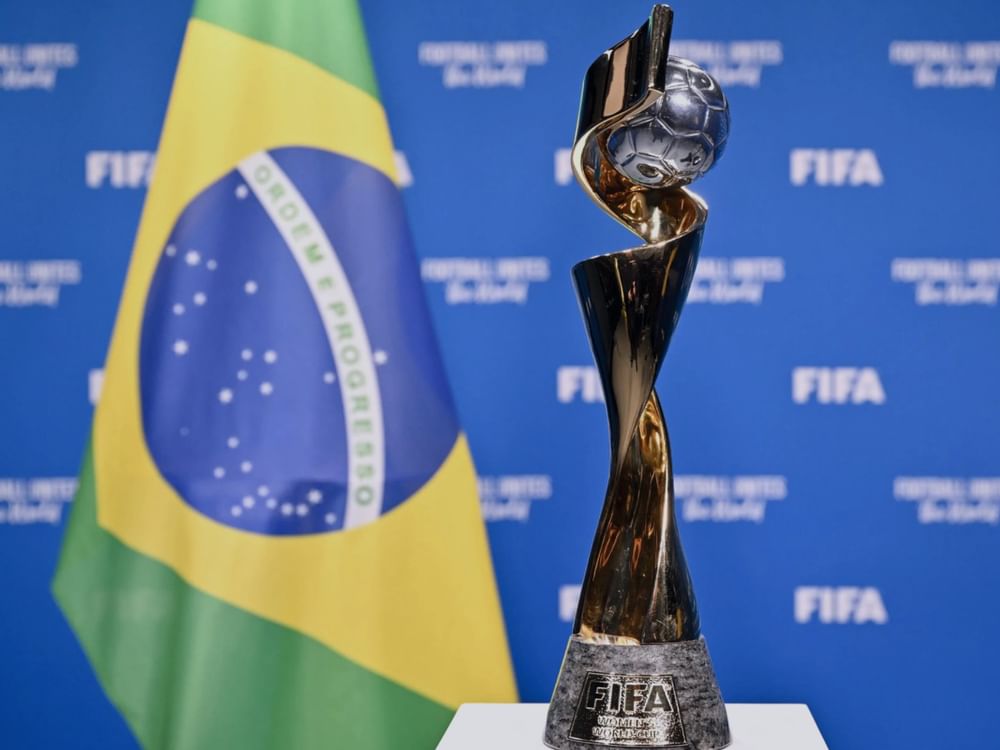 "فيفا" يخصص 6 مقاعد لآسيا في مونديال السيدات 2027 
