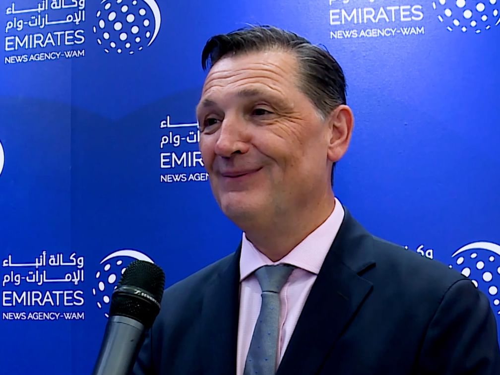 «أكسنتشر» تستعرض حلولها التقنية المتقدمة خلال أديبك 2025