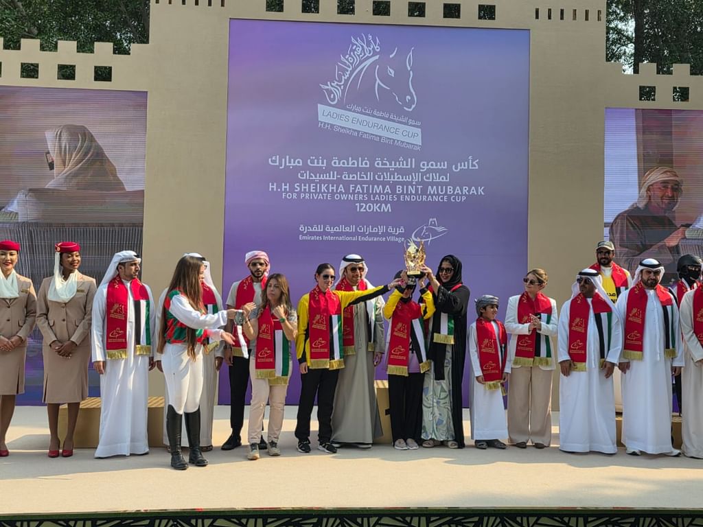 نورة السويدي: المرأة الإماراتية نموذج يحتذى في التمكين الرياضي بدعم ورعاية "أم الإمارات"