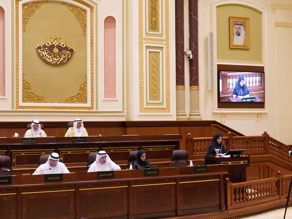 استشاري الشارقة يجيز مشروع الرد على خطاب الافتتاح