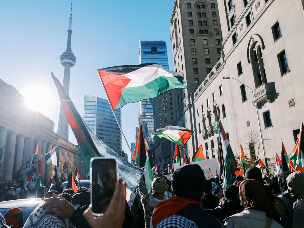 كندا تعترف رسميا بدولة فلسطين