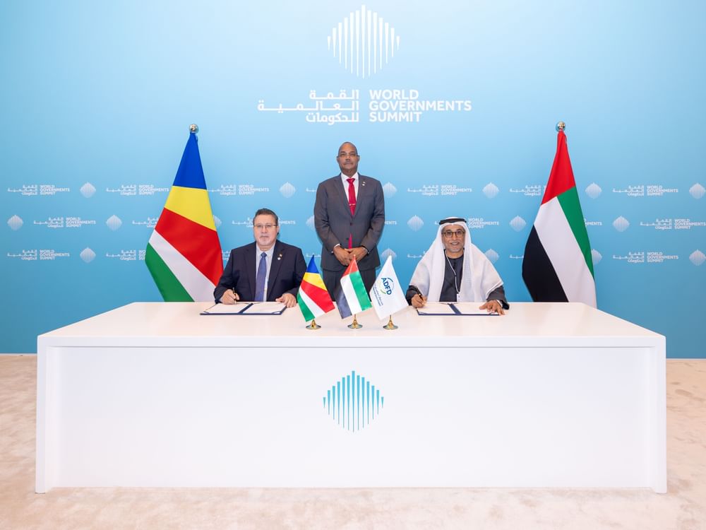 ADFD signs agreement to finance social housing project in Seychelles