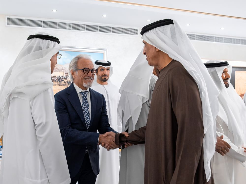 Governante de Ras Al Khaimah continua recebendo cumprimentos de Ramadã