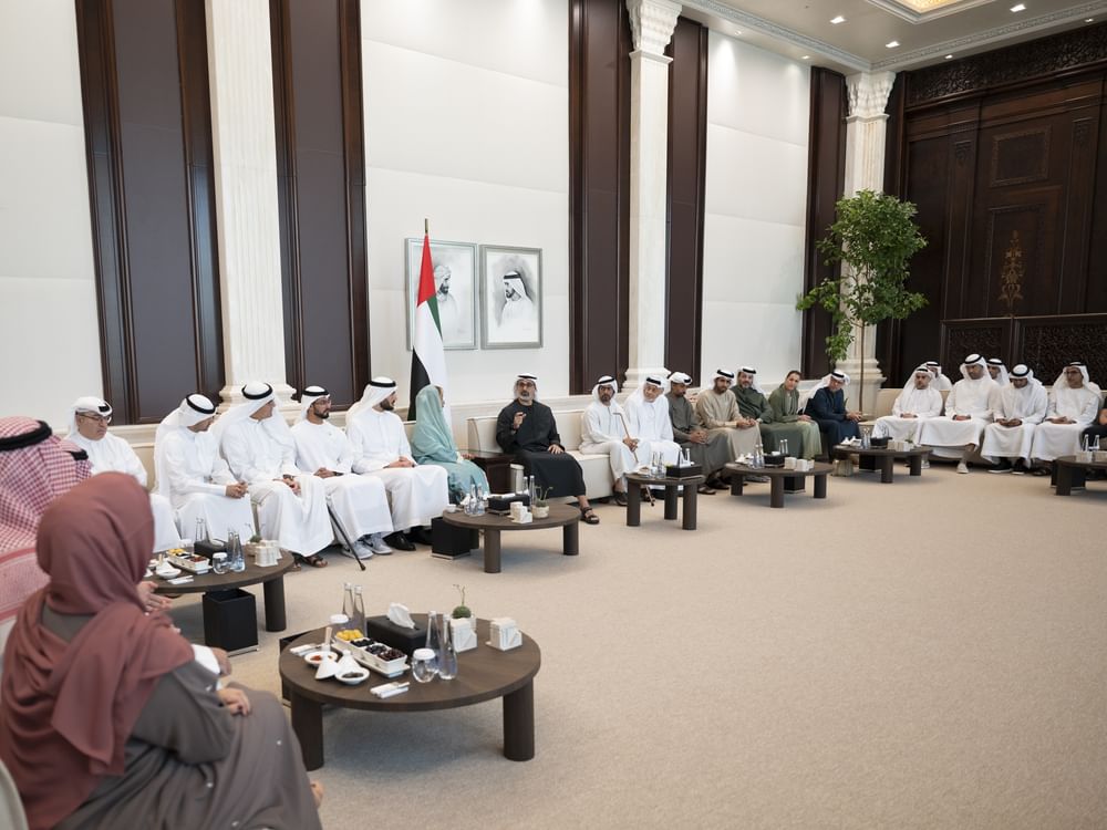 Khaled bin Mohamed bin Zayed receives delegation from Family Business Council - Gulf