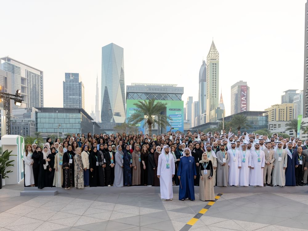 Mohammed bin Rashid attends graduation of 522 content creators, new media specialists during 1 Billion Followers Summit