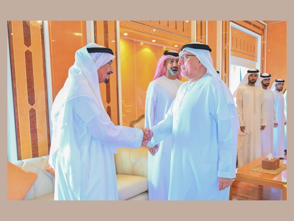 حميد بن راشد يستقبل وزير الموارد البشرية والتوطين